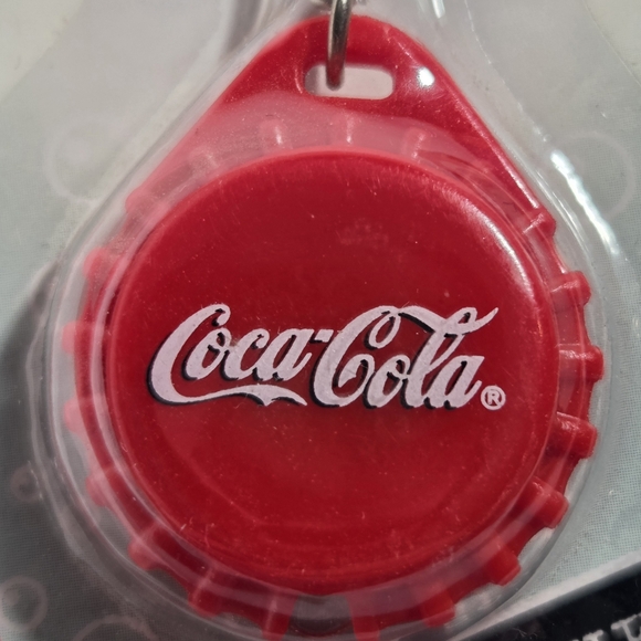 Coca Cola Red Flashlight Key Chain - Picture 2 of 3